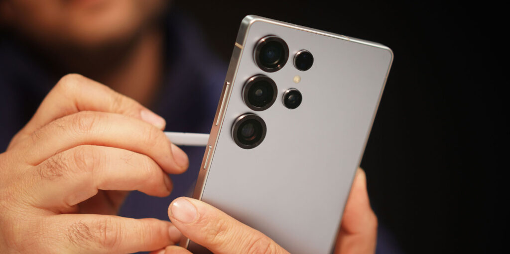 CMR Impact Analysis: Galaxy Note 7 Debacle May Hit Samsung’s Smartphone Shipments Target by 14%, Revenues by Rs 6,500 Cr in India
