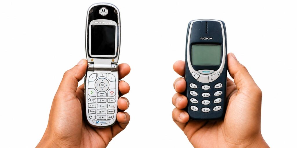 Demonetization May Put Feature Phone Purchases on the Back Burner