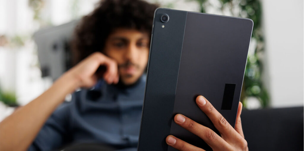 Lenovo dethrones Datawind at the top, India tablet market records 28% growth in 2H CY2017