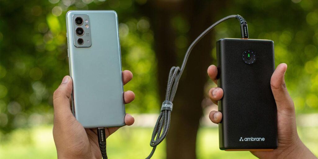 Making Smartphones Last Longer: The Rise of Battery Capacities