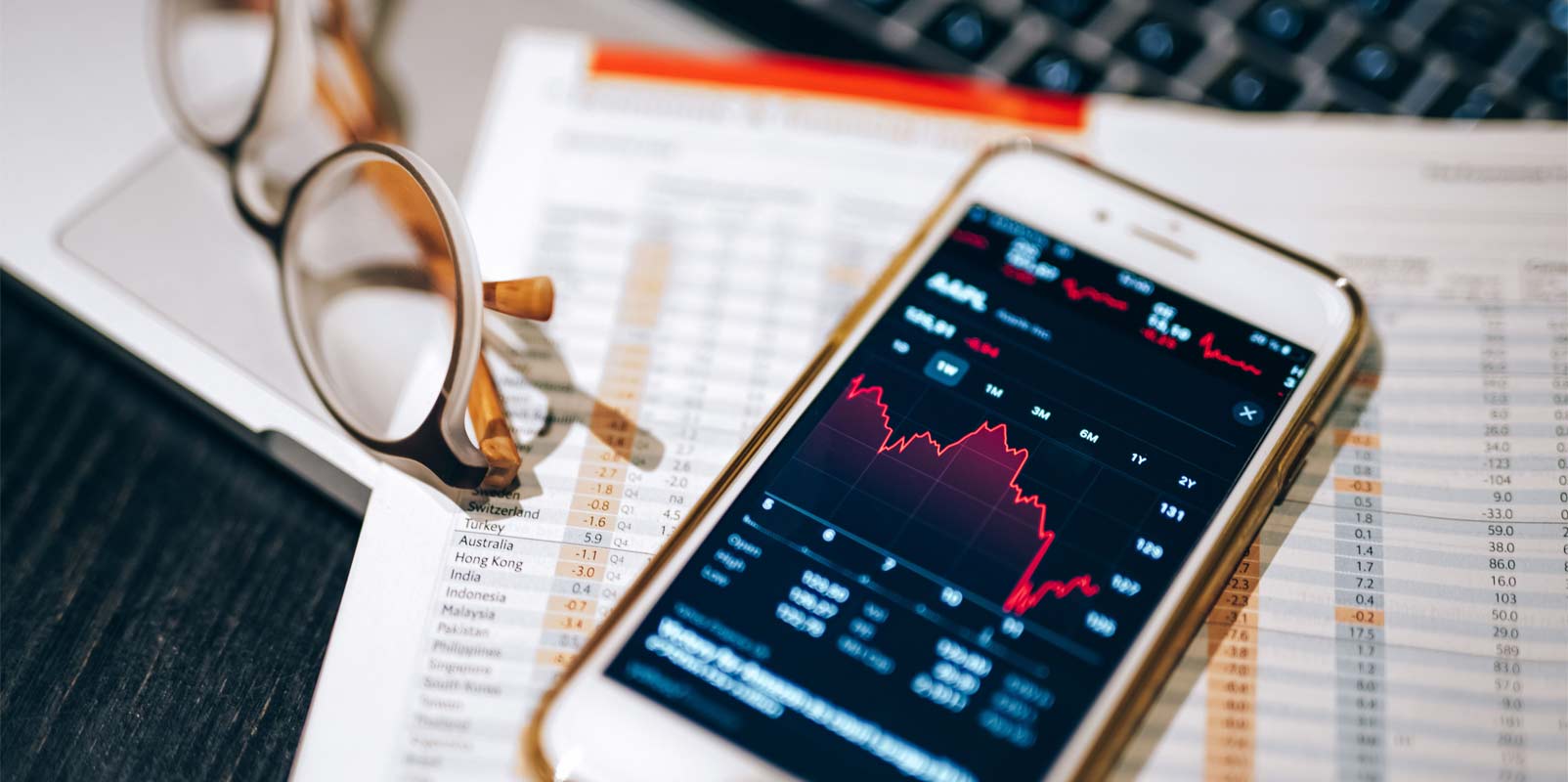 CMR unveils the keenly anticipated ‘4Ps of Mobile Handset Industry 2018’ Report