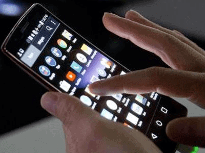 Premium Smartphones Segment to hit 5-million mark in CY2016; Apple to be a significant gainer