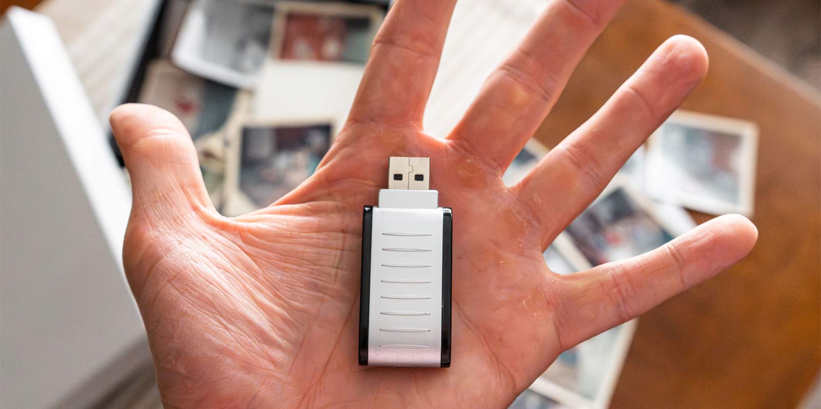 Internal Memory Expansion In Smartphones, Demonetization Bog Down Consumer Storage Flash Memory Market In 1Q’ CY 2017