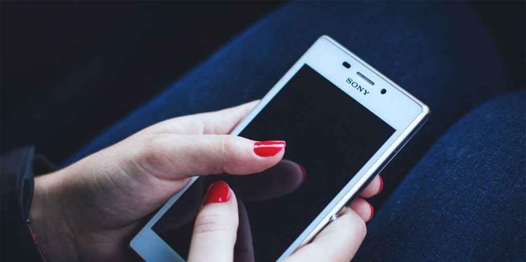 Sony Mobiles: A serious Smartphone contender to watch in India in 2013