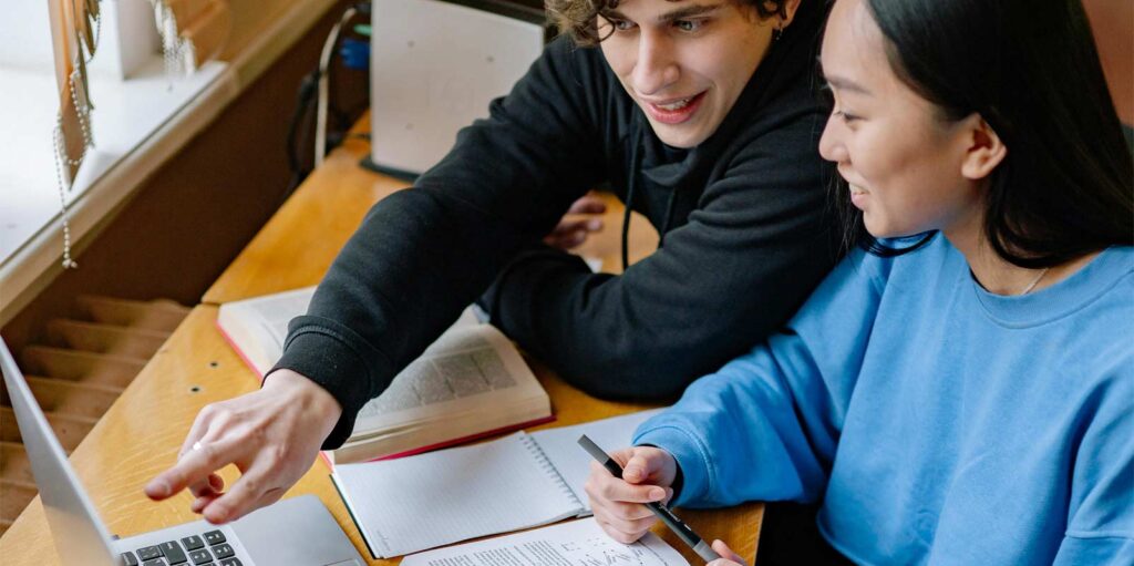 Webdoux Launches Collaborative, Integrated E-Learning Solutions