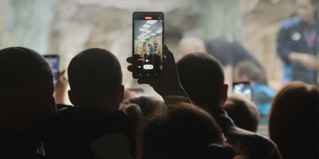 In the Android Sea of Sameness, OnePlus 6 retains its “Flagship Killer” tag