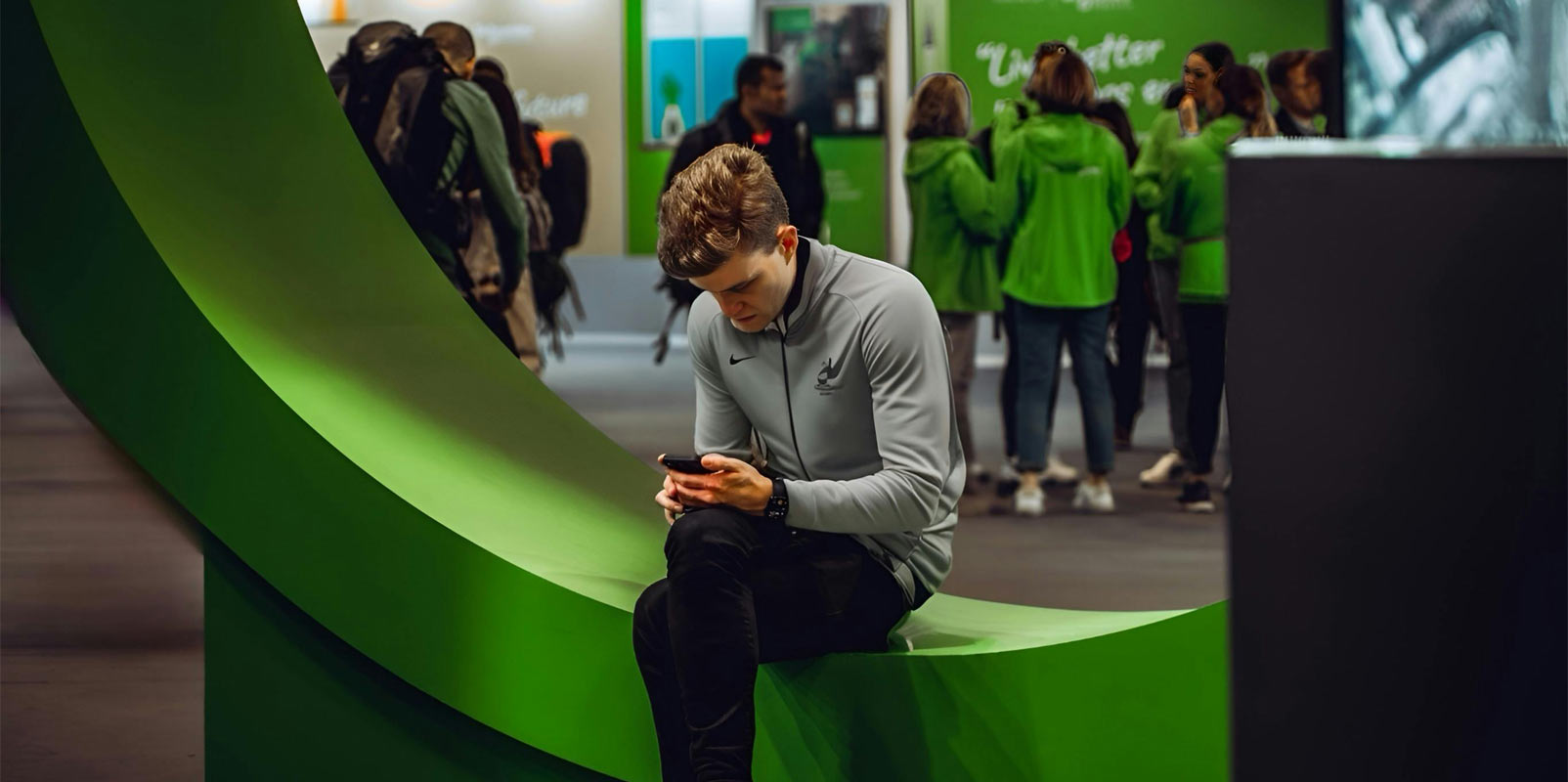 What is making waves at MWC 2018?