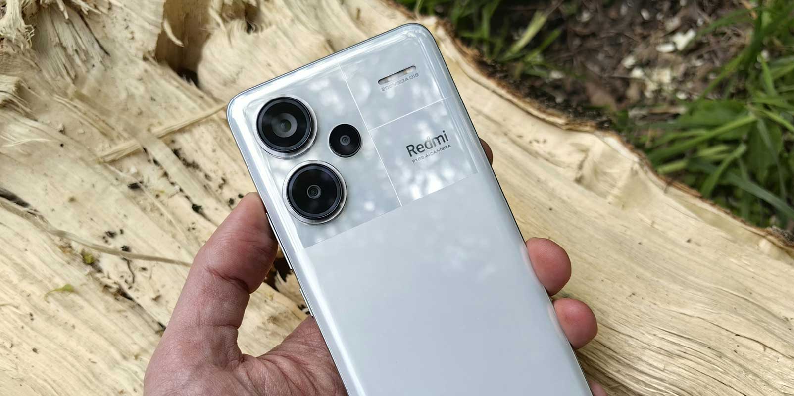Xiaomi leads the overall India Mobile Market in Q2 2021: CMR