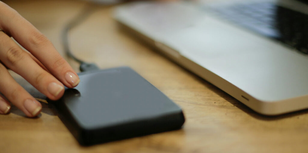 THE CONSUMER EXTERNAL HDD MARKET GROWS 25% YoY IN Q3: CMR