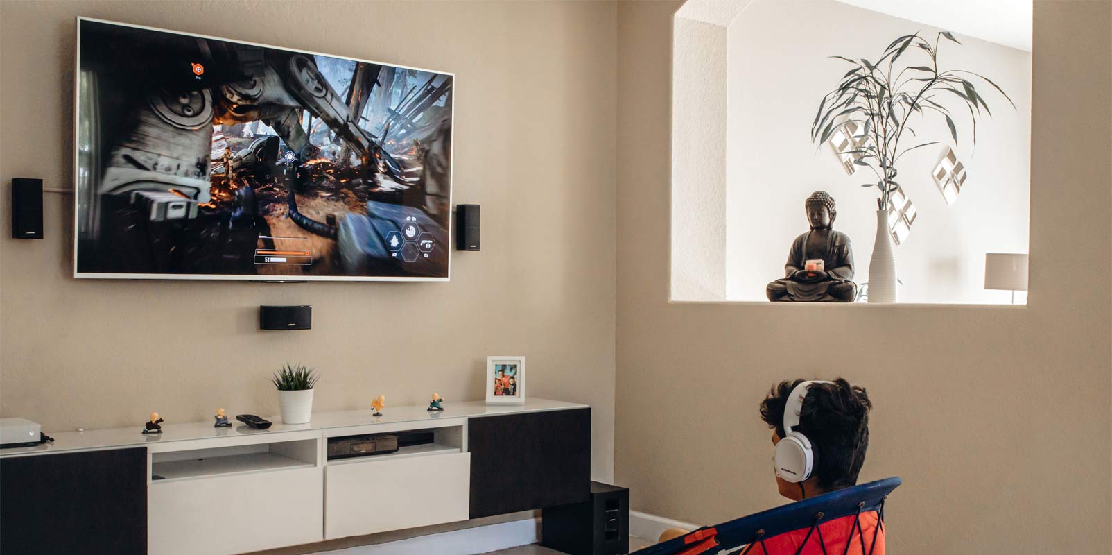 Brand Trust, Convenience and Value for money are driving more consumers online to purchase TV, as per CMR