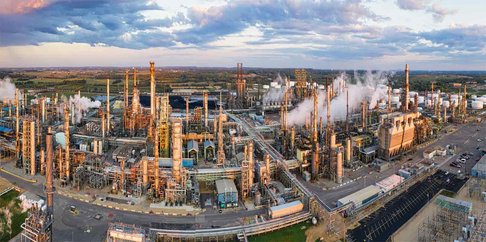 How UAE Plans To Create A Tech Ecosystem Based On The Oil Economy