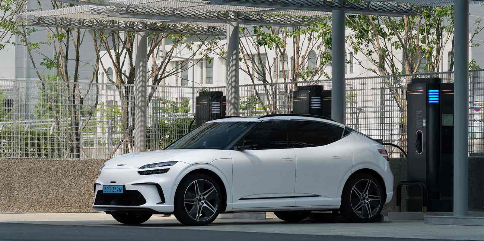 Can Chinese EVs Survive in the Middle-East Market?