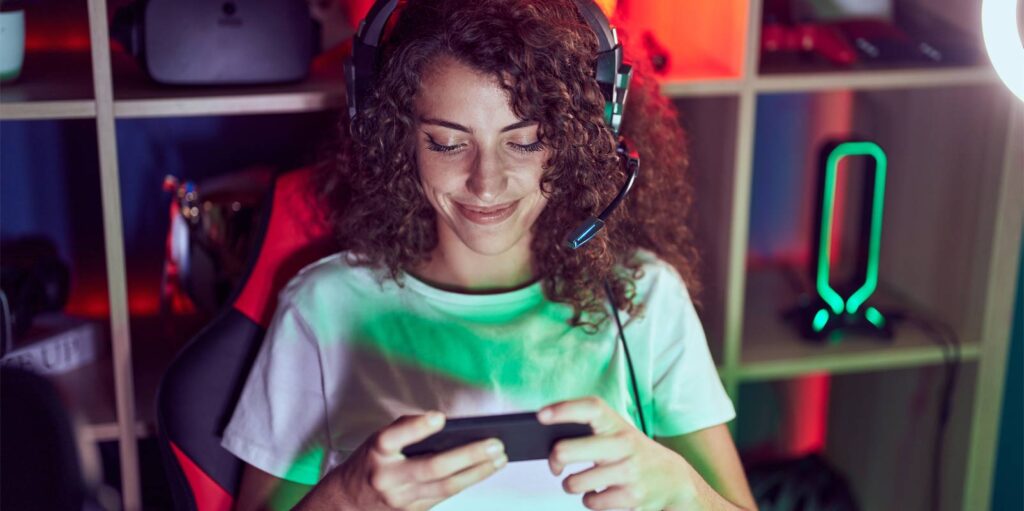 Gen Z’s Top Priorities in Gaming Smartphones Revealed: Extended Battery Life, 5G Connectivity, and Immersive Visuals