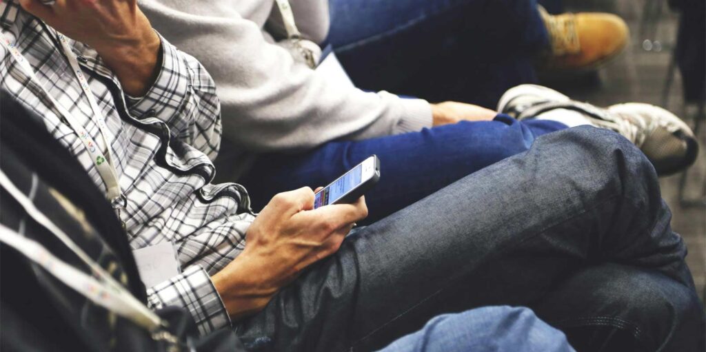India’s Feature Phone Users Go Digital, Affordable 4G/5G Smartphones Drive Shift, itel Stays Top Choice, Shows New CMR Study