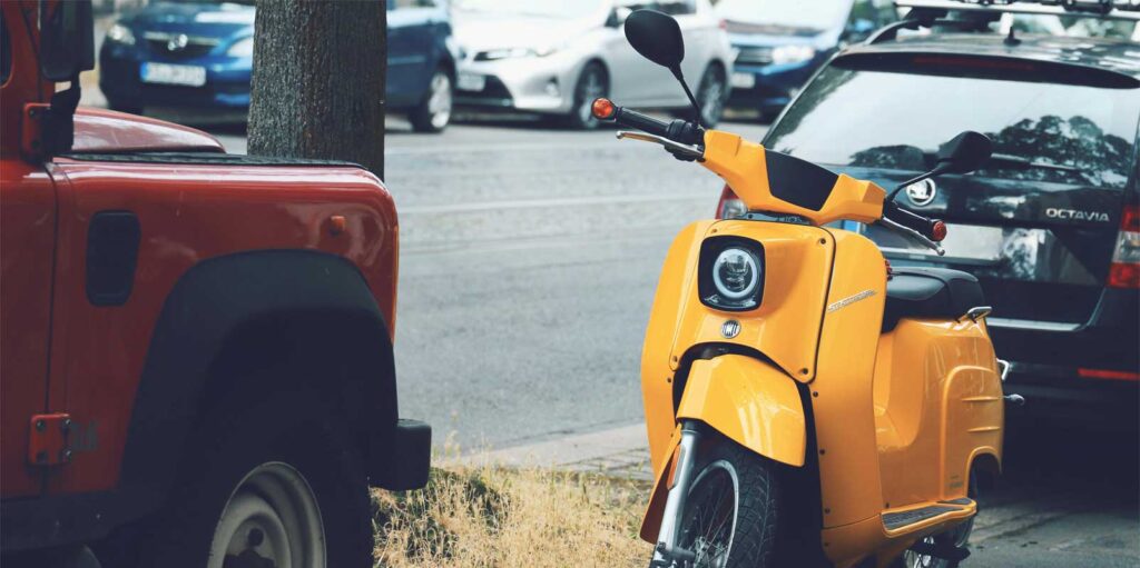 Indian Electric Two-Wheeler Market Surges 46% YoY in 2024, Connected E2W Segment Grows 35% in 2024, says CMR