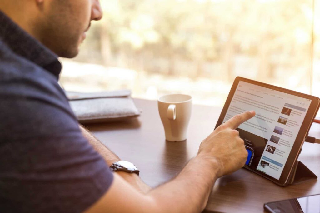 India Tablet Market grew 31% YoY in Q4, and 4% for the entire CY2021: CMR